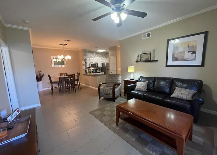 2 Bedroom 2 Bathroom Ground Floor Ahwatukee Apartment *