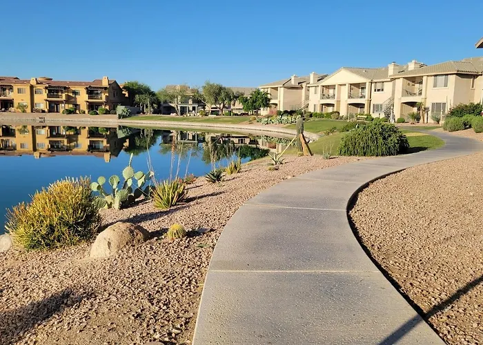 2 Bedroom 2 Bathroom Ground Floor Ahwatukee Apartment *